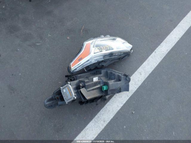 Chevrolet Traverse Lt Cloth Image 8