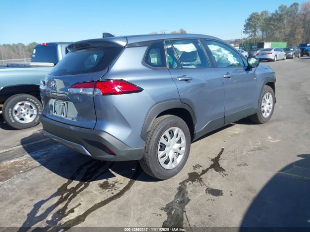 Toyota Corolla L Image 2