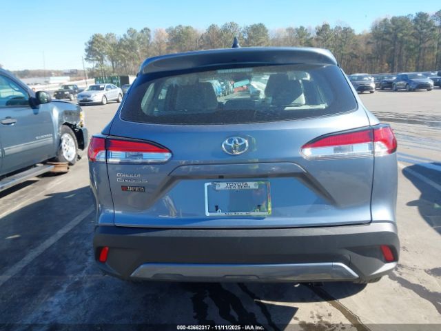 Toyota Corolla L Image 12