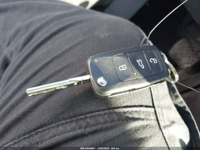 Volkswagen Tiguan 2.0t Wolfsburg Edition Image 14