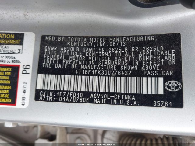 Toyota Camry Le Image 4