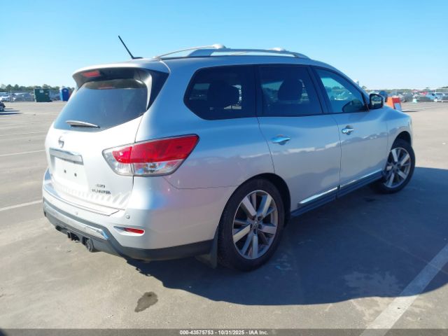 Nissan Pathfinder Platinum Image 16