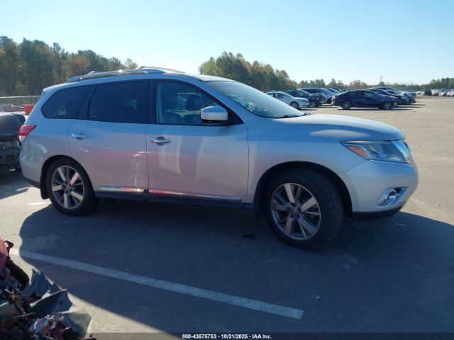 Nissan Pathfinder Platinum Image 13