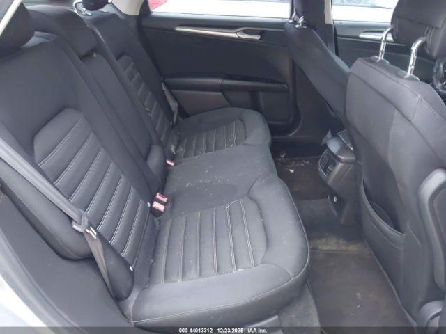 Ford Fusion Se Image 17