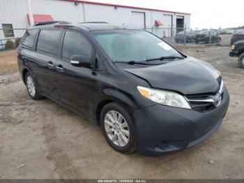  Salvage Toyota Sienna