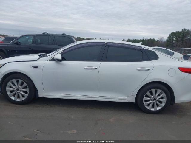 Kia Optima Ex Image 18