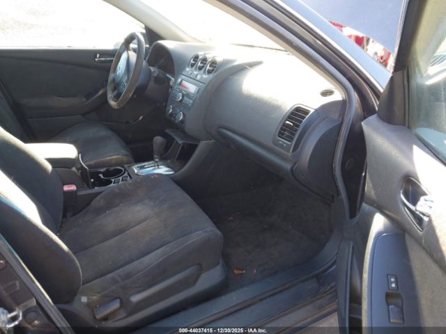 Nissan Altima 2.5 S Image 8