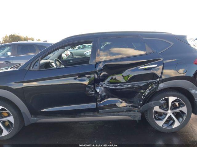 Hyundai TUCSON Limited Image 3