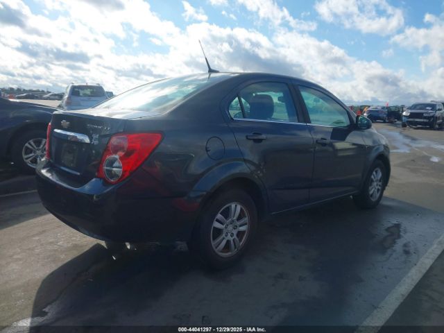 Chevrolet Sonic Lt Auto Image 7