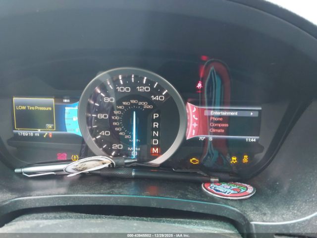 Ford Explorer Xlt Image 8