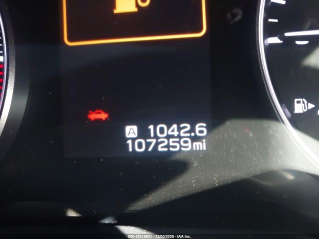 Subaru Outback Premium Image 4