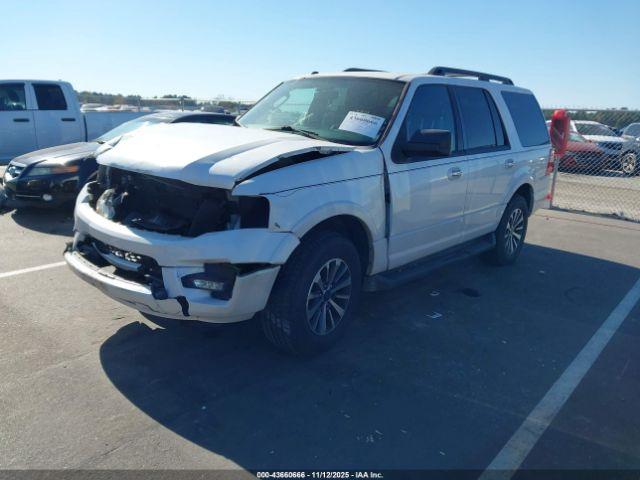 Ford Expedition Xlt Image 8