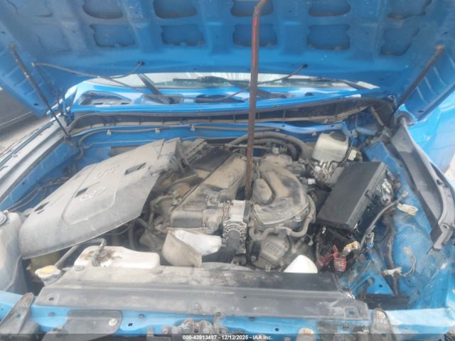 Toyota FJ Cruiser Image 11