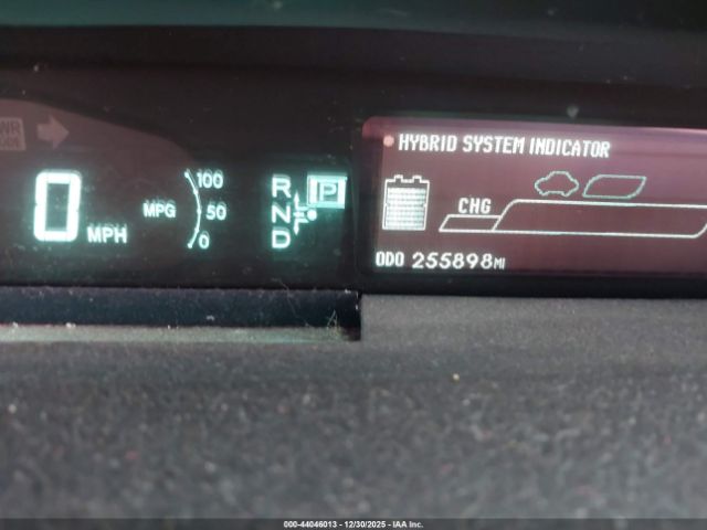 Toyota Prius Three Image 10