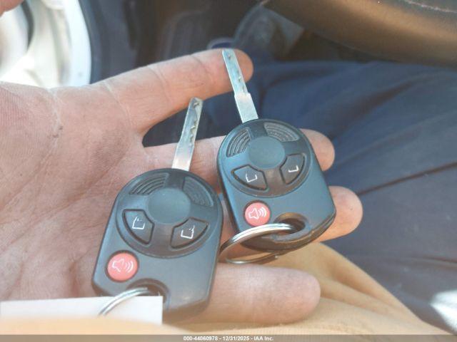 Ford Escape Se Image 11