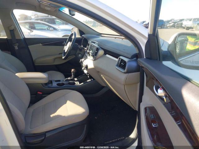 Kia Sorento 2.4l Lx Image 11