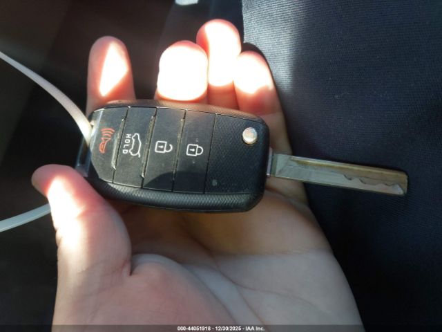 Kia Sorento 2.4l Lx Image 12