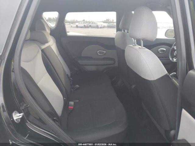 Kia Soul Image 10