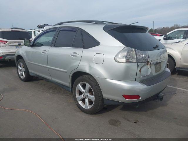 Lexus RX Image 4