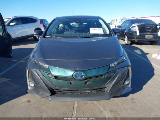 Toyota Prius Prime Advanced Image 7
