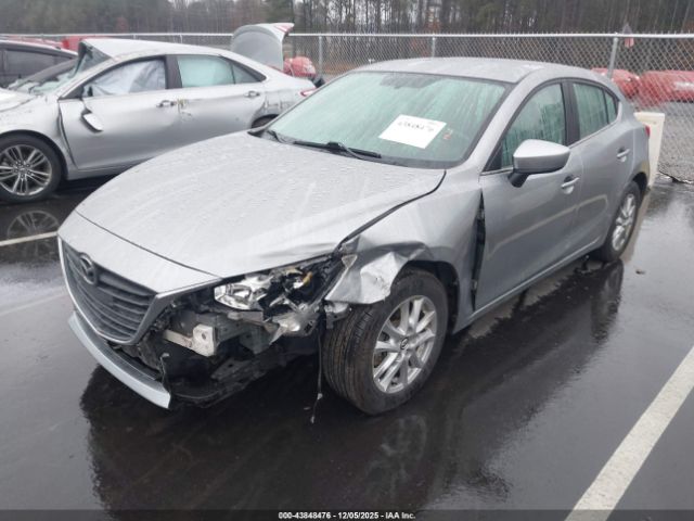 Mazda Mazda3 I Touring Image 14