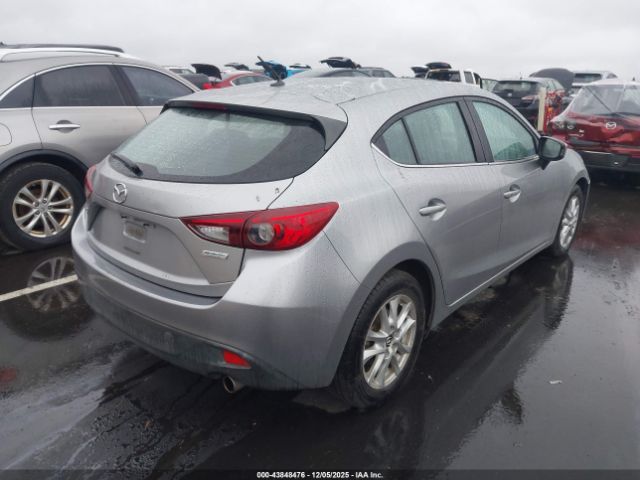 Mazda Mazda3 I Touring Image 16