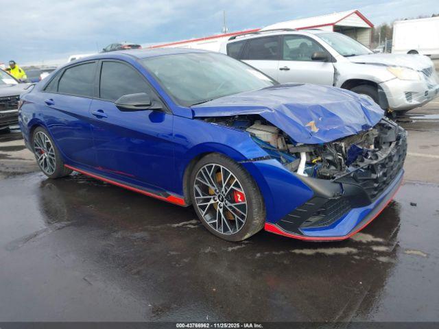  Salvage Hyundai ELANTRA