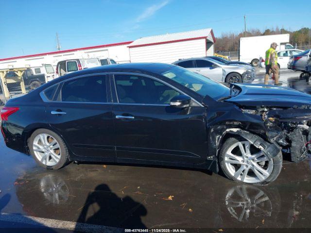 Nissan Altima 3.5 Sl Image 10