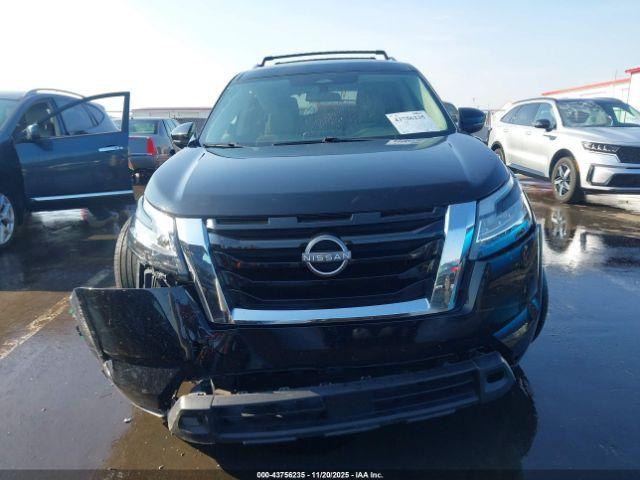 Nissan Pathfinder Sv 2wd Image 16