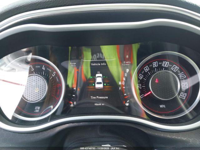 Dodge Challenger Image 6