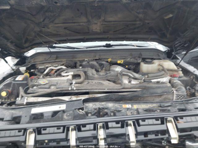 Ford F-250 Lariat Image 10