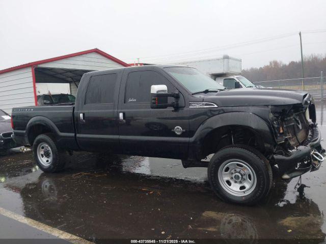 Ford F-250 Lariat Image 17
