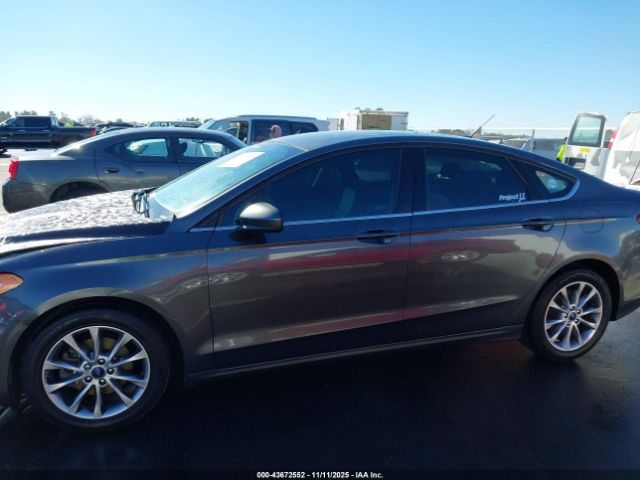 Ford Fusion Se Image 13