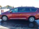 Chrysler Pacifica Touring-l Image 9