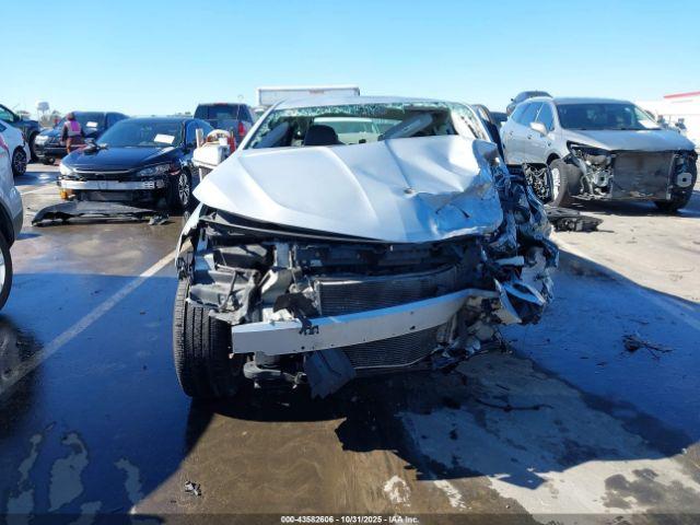 Chevrolet Impala 2lt Image 13