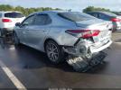 Toyota Camry Xle Image 15