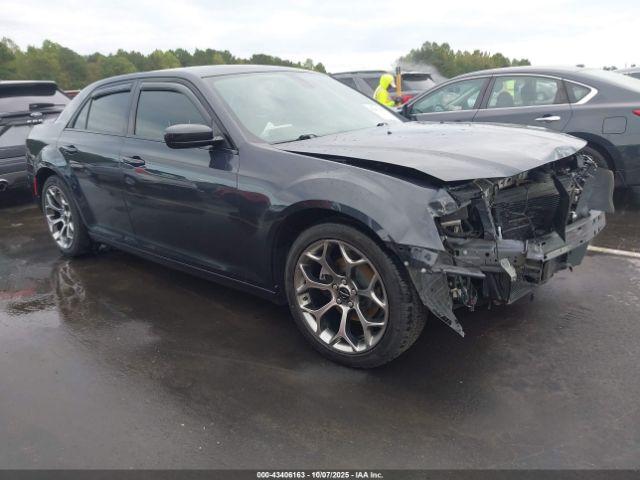  Salvage Chrysler 300