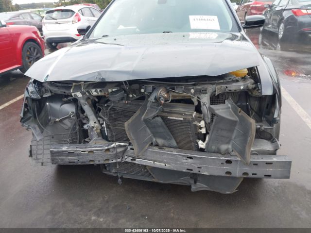 Chrysler 300 Touring Image 4