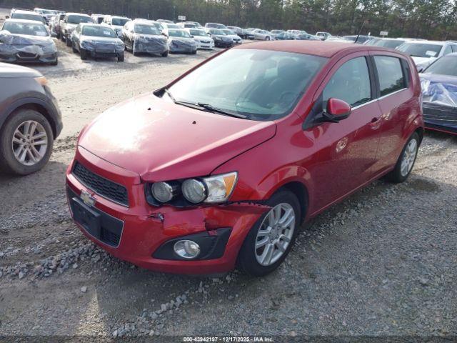 Chevrolet Sonic Lt Auto Image 10