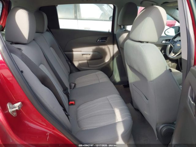 Chevrolet Sonic Lt Auto Image 13