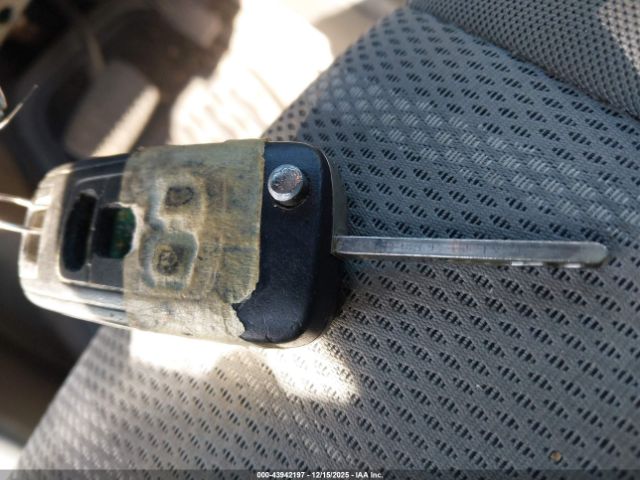 Chevrolet Sonic Lt Auto Image 6