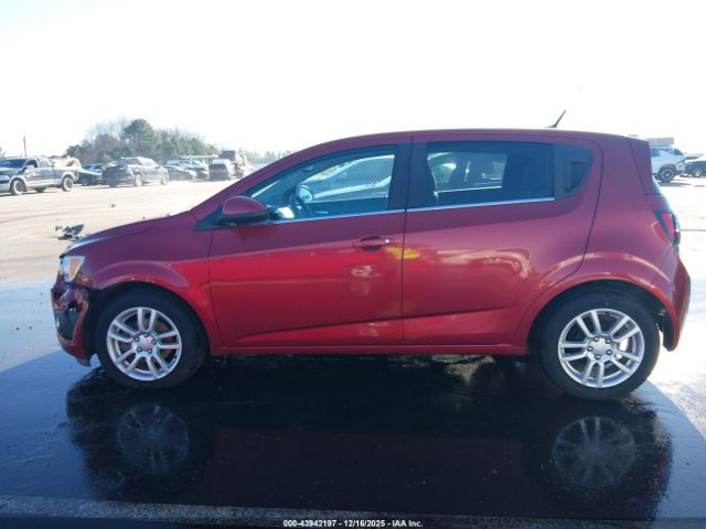 Chevrolet Sonic Lt Auto Image 7