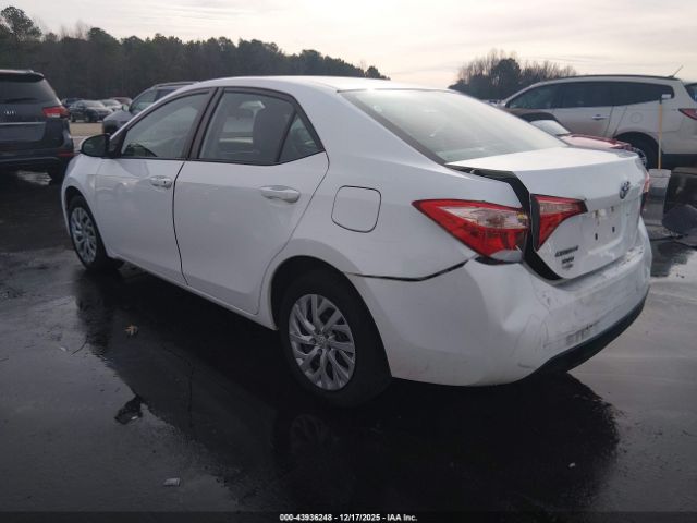 Toyota Corolla Le Image 3