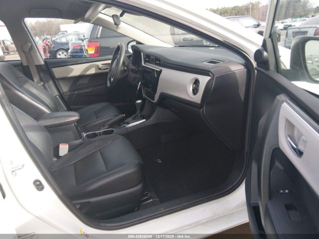 Toyota Corolla Le Image 5