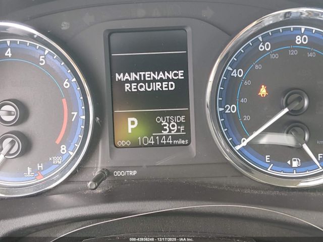 Toyota Corolla Le Image 12