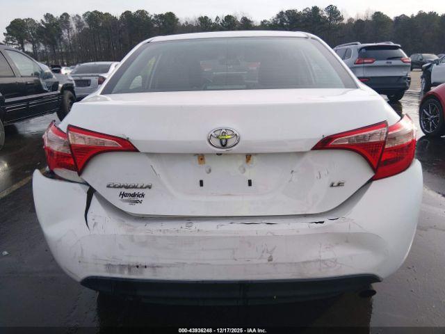 Toyota Corolla Le Image 10