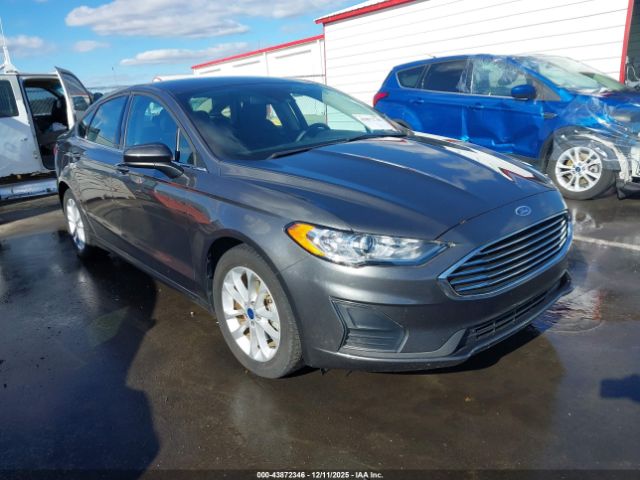 Ford Fusion Se Image 1