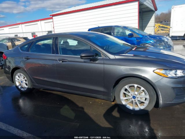 Ford Fusion Se Image 13