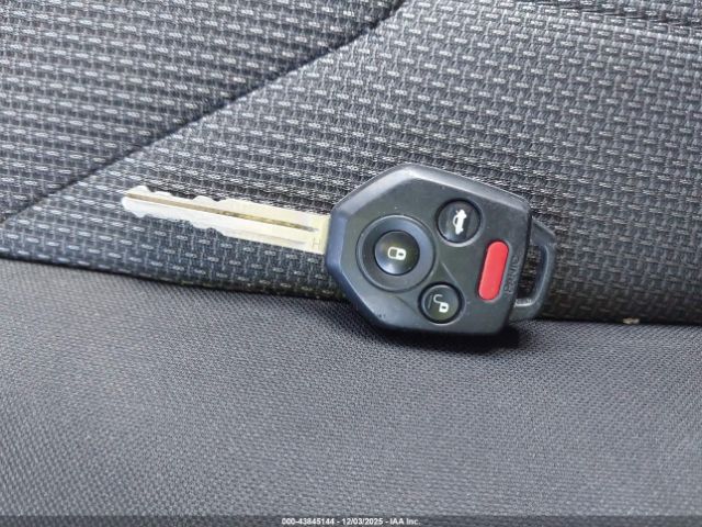 Subaru Impreza Premium 5-door Image 4