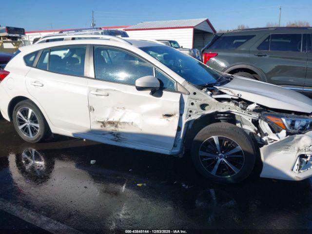 Subaru Impreza Premium 5-door Image 7